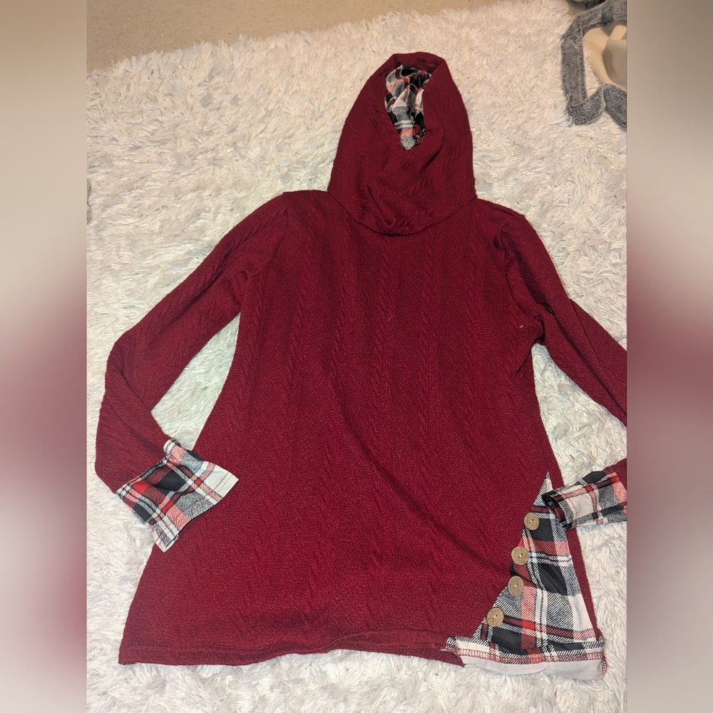 Red Hooded Top with Plaid Accents Sz XL